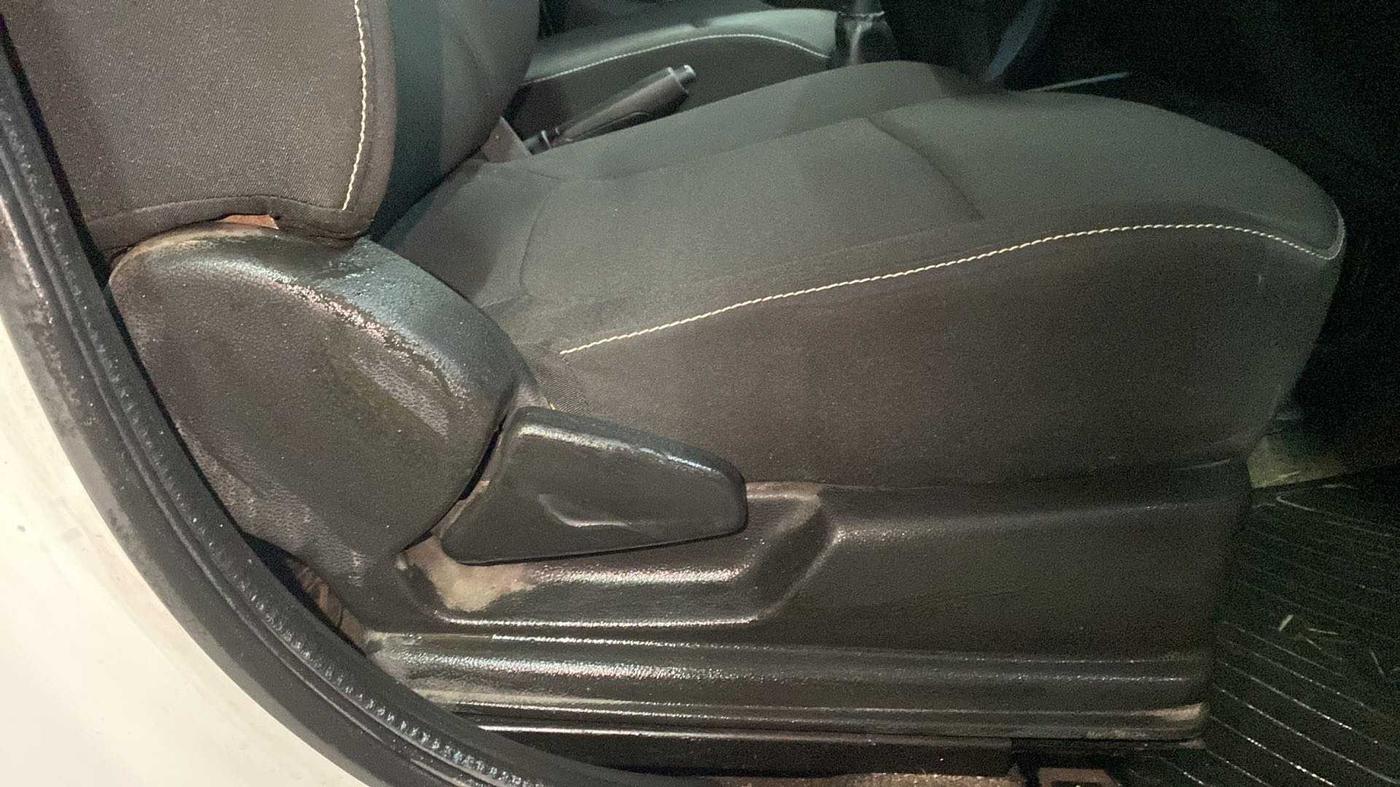 2020 Renault Kwid RXL, Petrol, Manual, 8,603 km, Driver Side Adjustment Panel