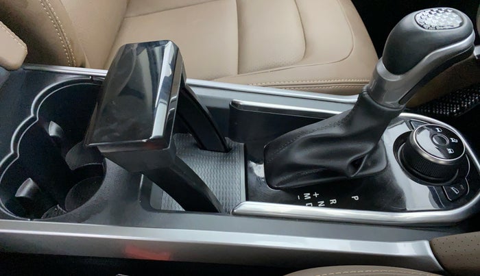 2021 Tata Harrier XZA, Diesel, Automatic, 12,746 km, Gear Lever