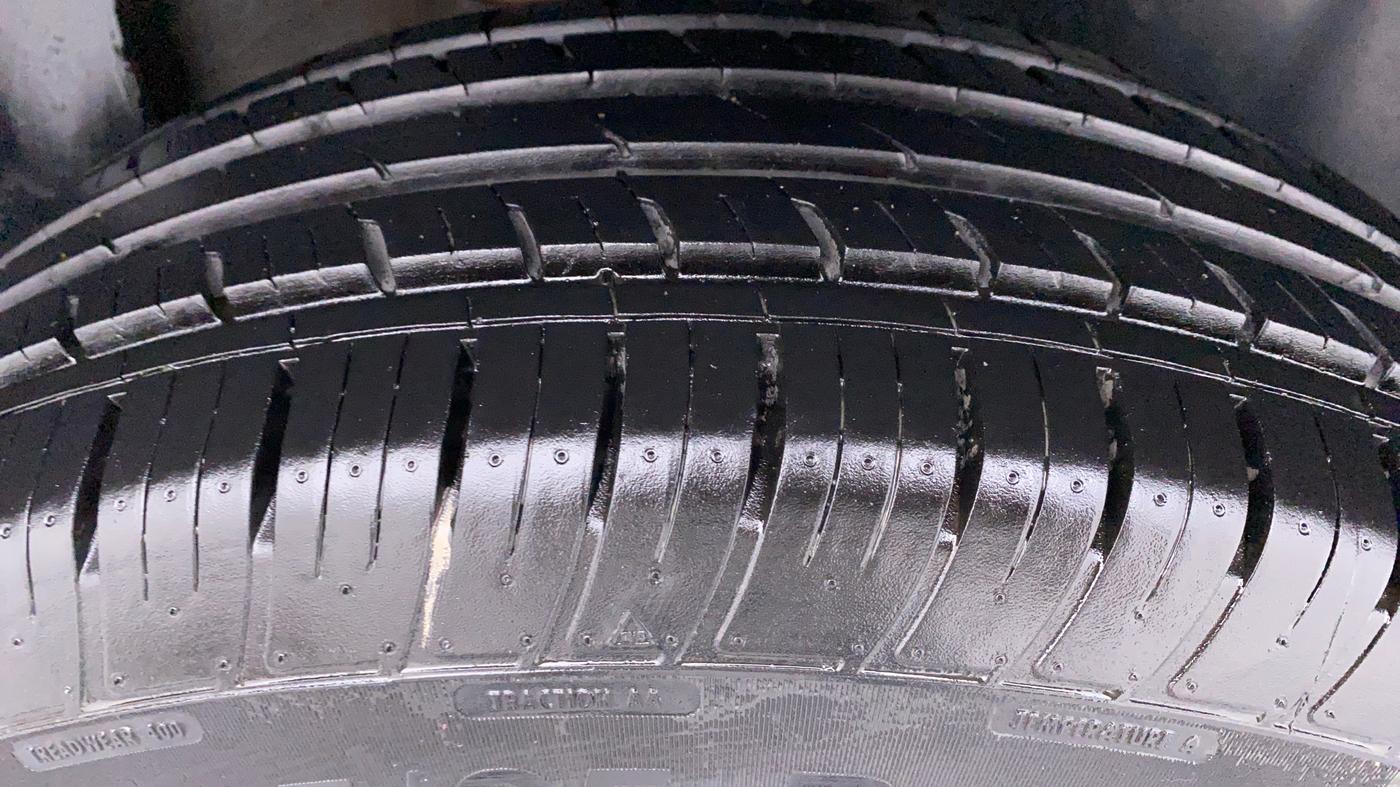 2021 Tata Harrier XZA, Diesel, Automatic, 12,746 km, Left Rear Tyre Tread