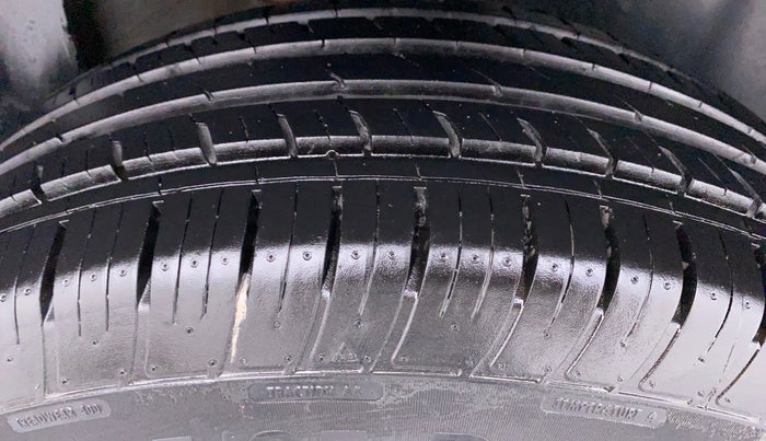 2021 Tata Harrier XZA, Diesel, Automatic, 12,746 km, Left Rear Tyre Tread