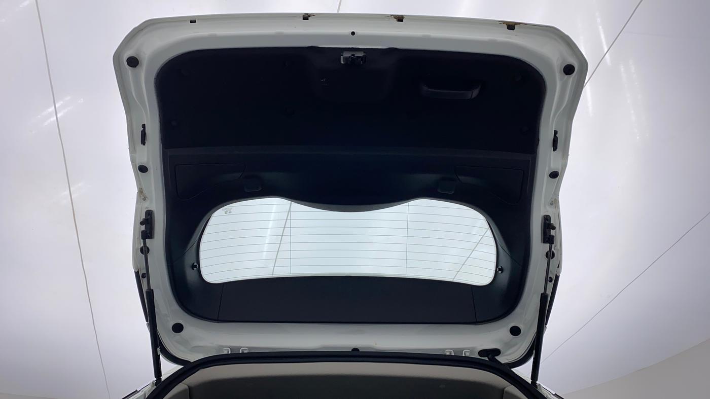 2021 Tata Harrier XZA, Diesel, Automatic, 12,746 km, Boot Door Open