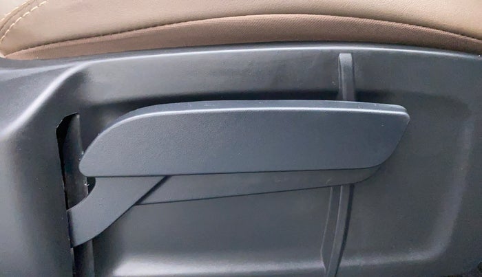 2021 Tata Harrier XZA, Diesel, Automatic, 12,746 km, Driver Side Adjustment Panel