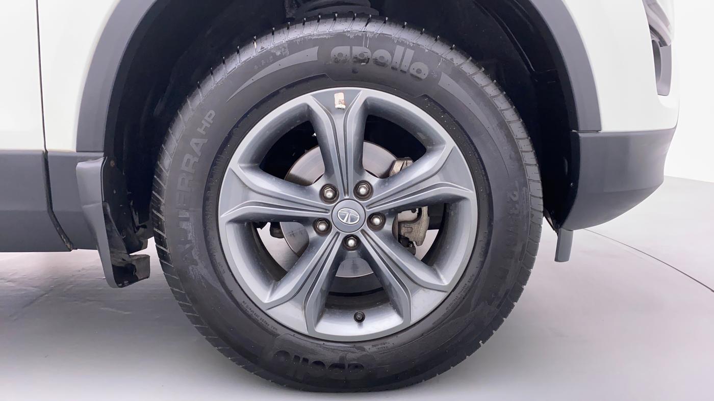 2021 Tata Harrier XZA, Diesel, Automatic, 12,746 km, Right Front Wheel