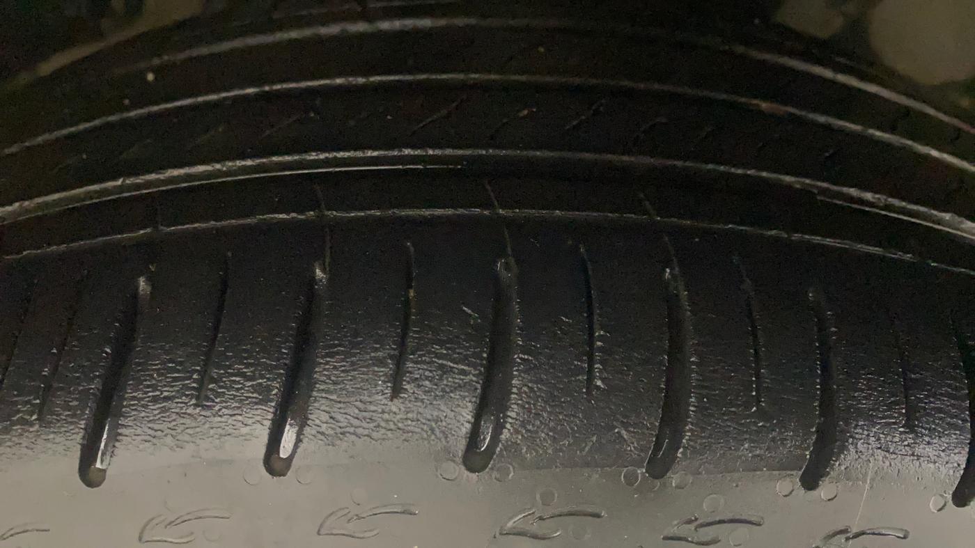 2018 Toyota YARIS J CVT, Petrol, Automatic, 77,860 km, Right Front Tyre Tread