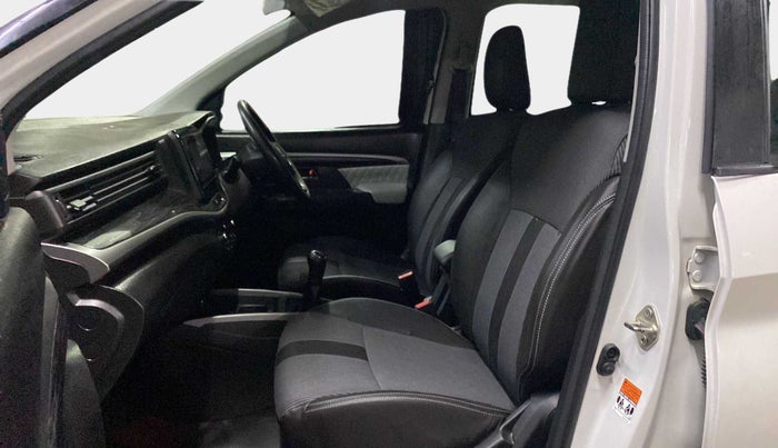 2023 Maruti XL6 ZETA CNG, CNG, Manual, 32,447 km, Right Side Front Door Cabin