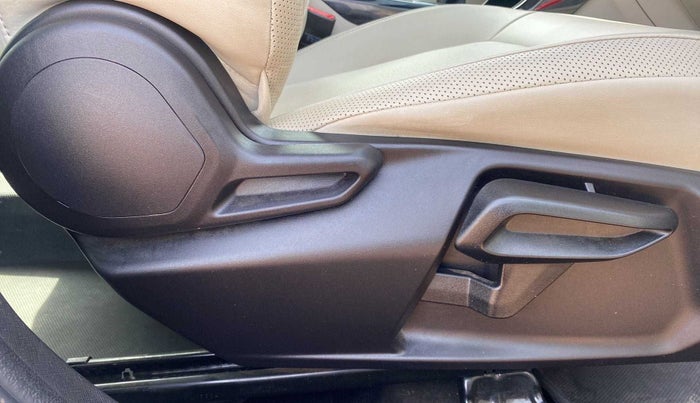 2022 Tata NEXON XZ PLUS (L), Petrol, Manual, 15,749 km, Driver Side Adjustment Panel