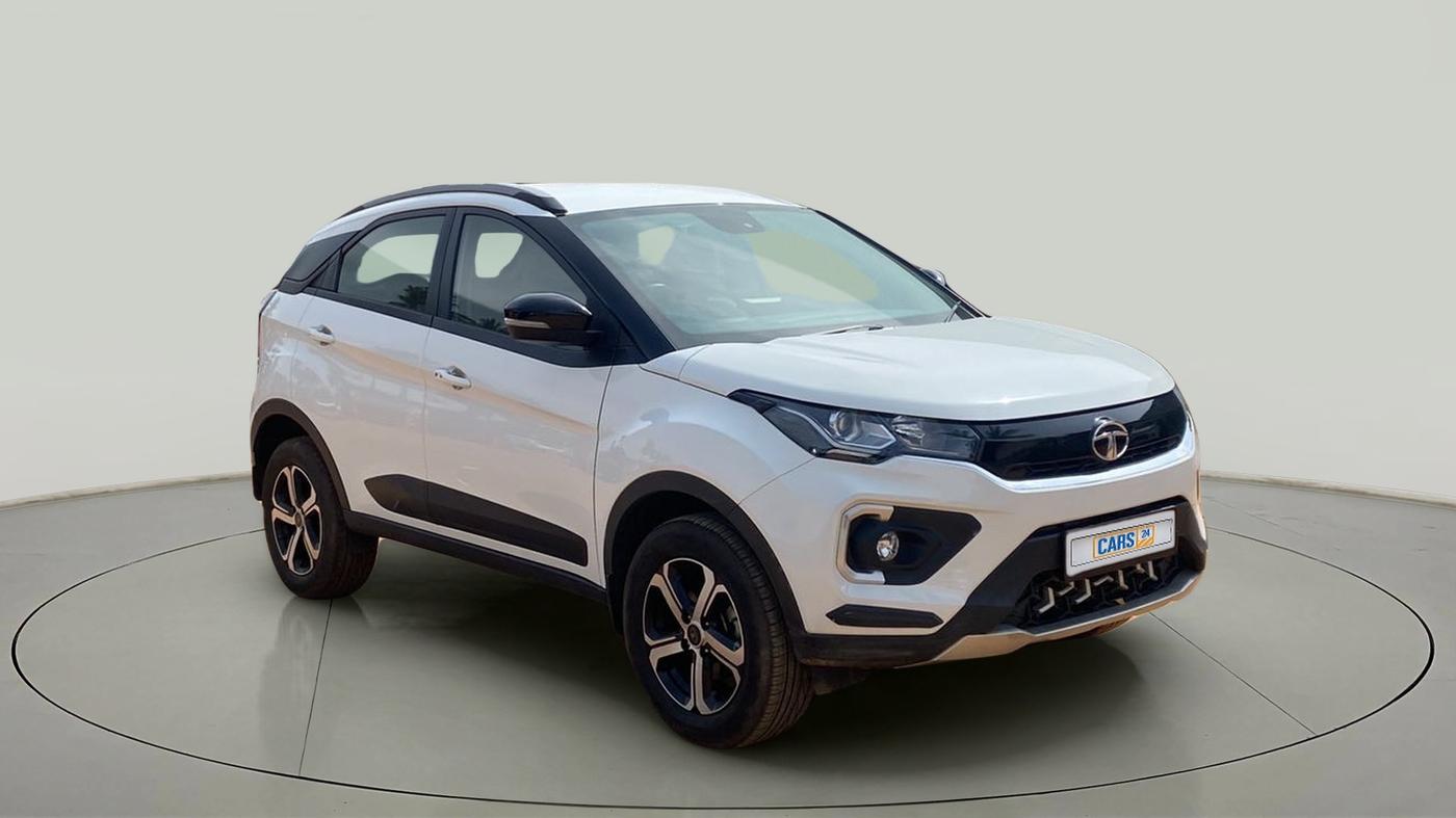 2022 Tata NEXON XZ PLUS (L), Petrol, Manual, 15,749 km, SRP