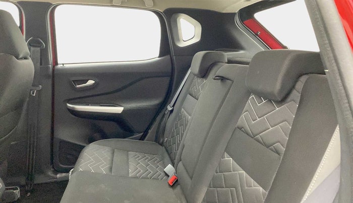 2022 Nissan MAGNITE XV TURBO CVT DUAL TONE, Petrol, Automatic, 13,925 km, Right Side Rear Door Cabin