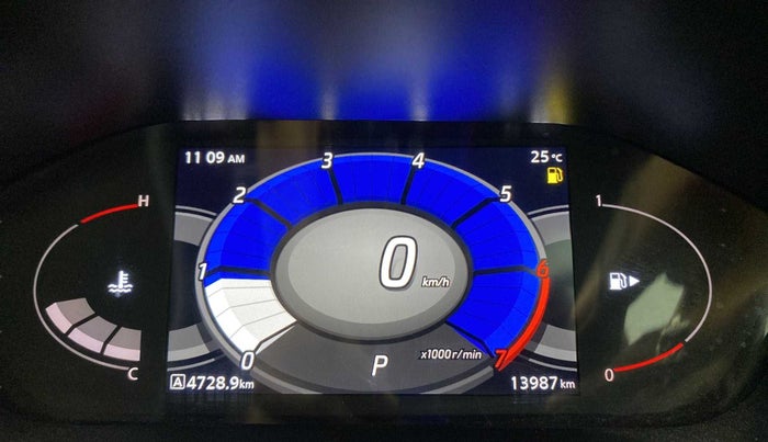 2022 Nissan MAGNITE XV TURBO CVT DUAL TONE, Petrol, Automatic, 13,925 km, Odometer Image