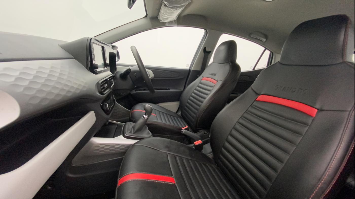 2022 Hyundai GRAND I10 NIOS ASTA 1.2 KAPPA VTVT, Petrol, Manual, 16,532 km, Right Side Front Door Cabin