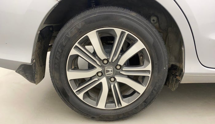 2022 Honda Amaze 1.2L I-VTEC VX CVT, Petrol, Automatic, 30,374 km, Right Rear Wheel