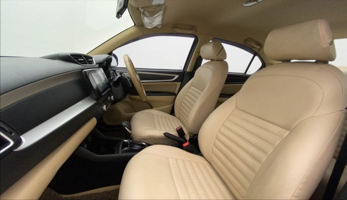 2022 Honda Amaze 1.2L I-VTEC VX CVT, Petrol, Automatic, 30,374 km, Right Side Front Door Cabin