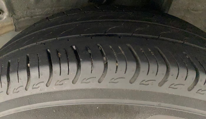 2022 Honda Amaze 1.2L I-VTEC VX CVT, Petrol, Automatic, 30,374 km, Left Rear Tyre Tread