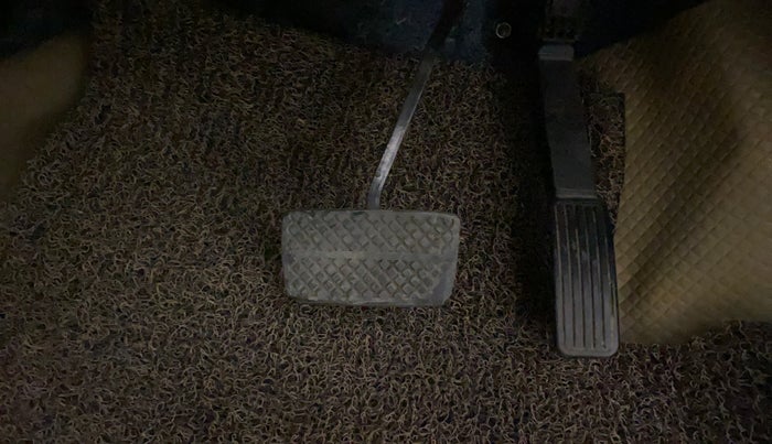 2022 Honda Amaze 1.2L I-VTEC VX CVT, Petrol, Automatic, 30,374 km, Pedals