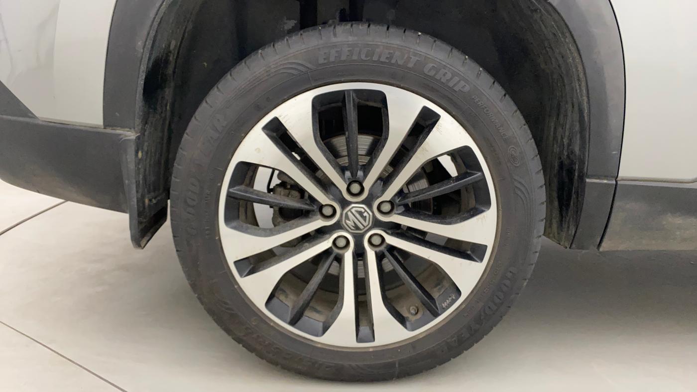 2021 MG HECTOR SHARP HYBRID 1.5 PETROL, Petrol, Manual, 24,351 km, Right Rear Wheel