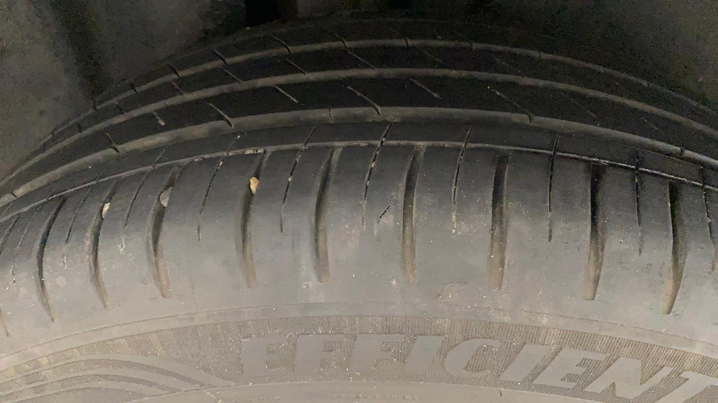 2021 MG HECTOR SHARP HYBRID 1.5 PETROL, Petrol, Manual, 24,351 km, Right Rear Tyre Tread