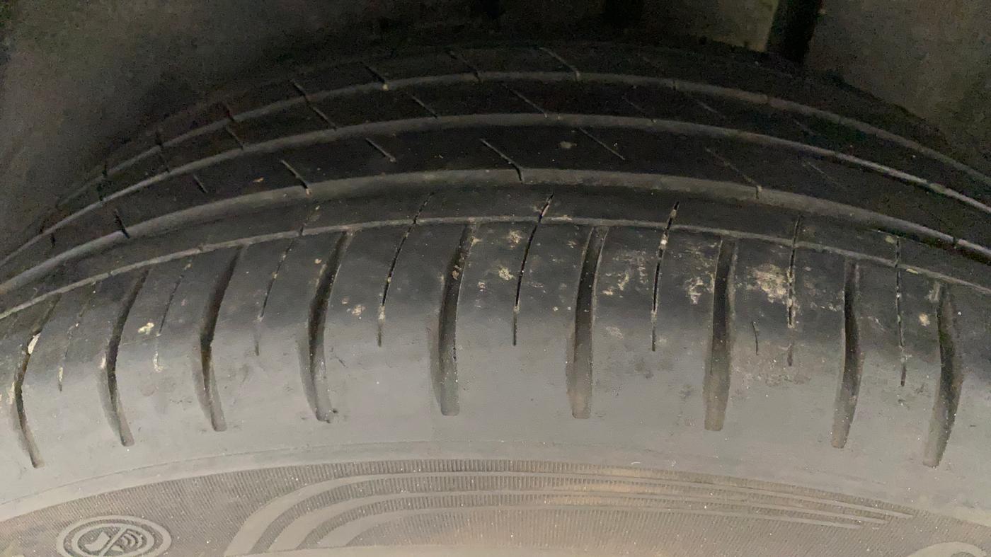 2021 MG HECTOR SHARP HYBRID 1.5 PETROL, Petrol, Manual, 24,351 km, Left Rear Tyre Tread