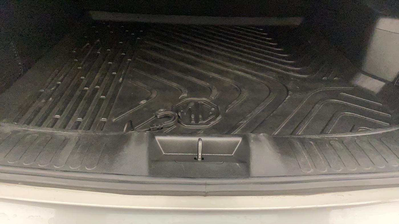 2021 MG HECTOR SHARP HYBRID 1.5 PETROL, Petrol, Manual, 24,351 km, Boot Inside