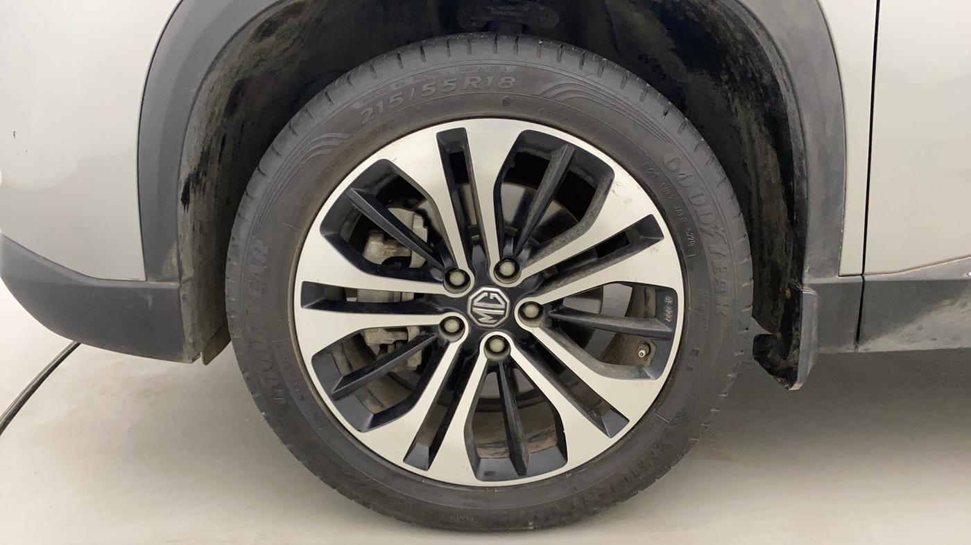 2021 MG HECTOR SHARP HYBRID 1.5 PETROL, Petrol, Manual, 24,351 km, Left Front Wheel