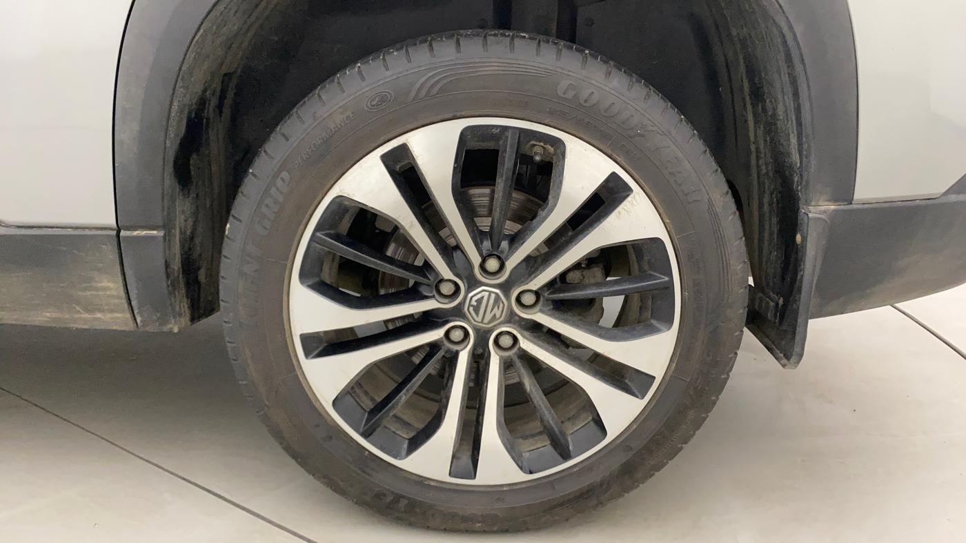 2021 MG HECTOR SHARP HYBRID 1.5 PETROL, Petrol, Manual, 24,351 km, Left Rear Wheel