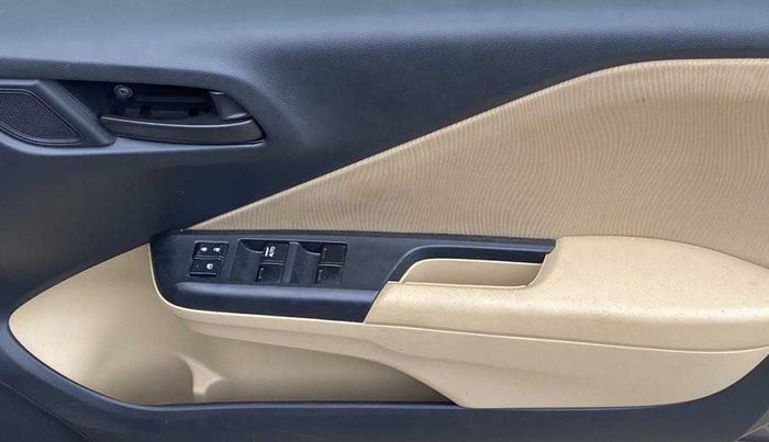 2016 Honda City 1.5L I-VTEC SV, Petrol, Manual, 26,743 km, Driver Side Door Panels Control