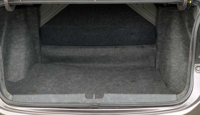 2016 Honda City 1.5L I-VTEC SV, Petrol, Manual, 26,743 km, Boot Inside