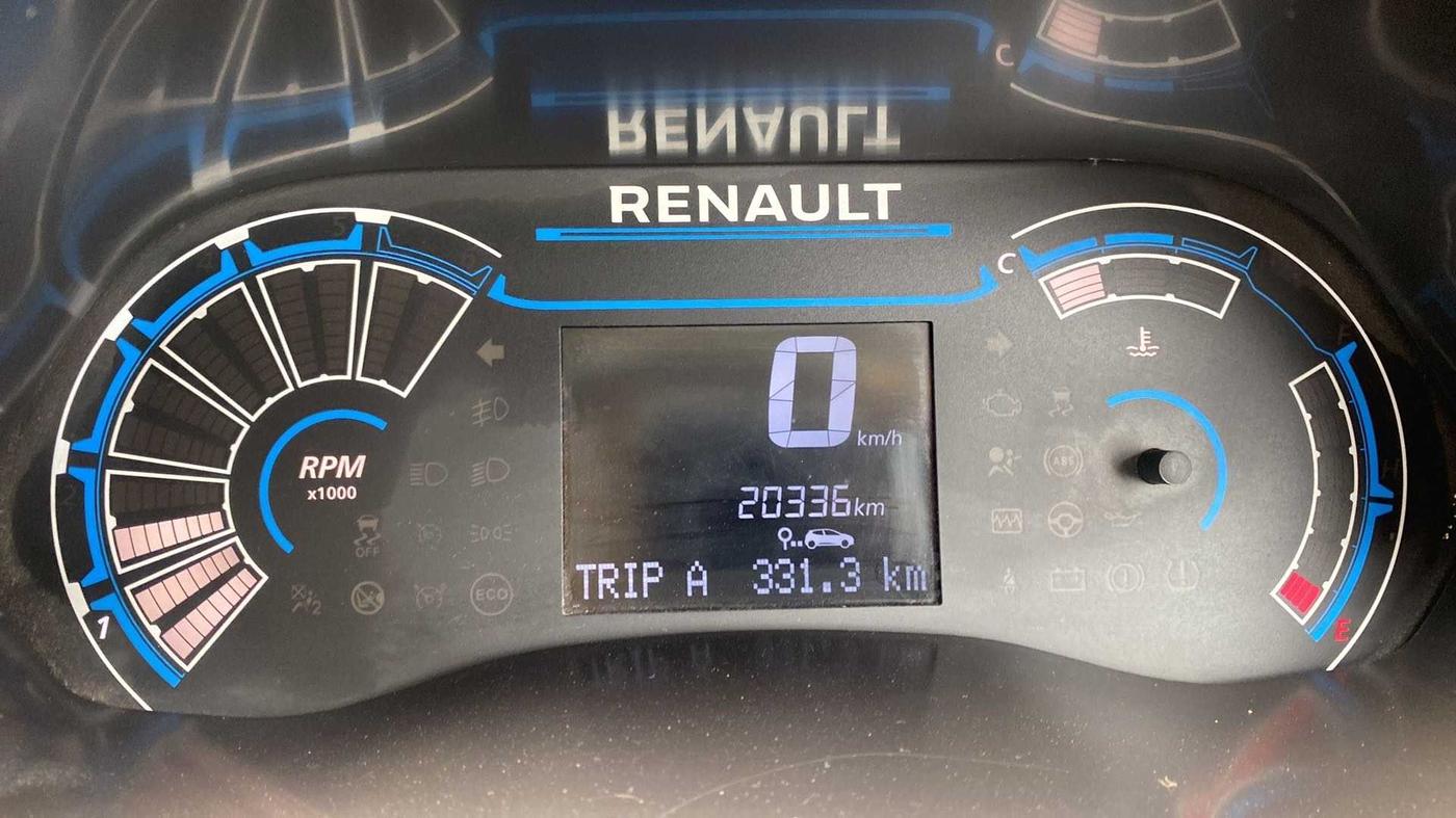 2023 Renault TRIBER RXT, Petrol, Manual, 20,332 km, Odometer Image