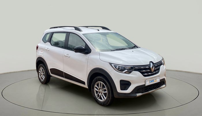 2023 Renault TRIBER RXT, Petrol, Manual, 20,332 km, Right Front Diagonal