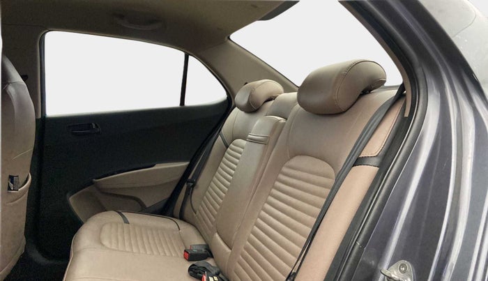 2018 Hyundai Xcent S 1.2, CNG, Manual, 90,327 km, Right Side Rear Door Cabin