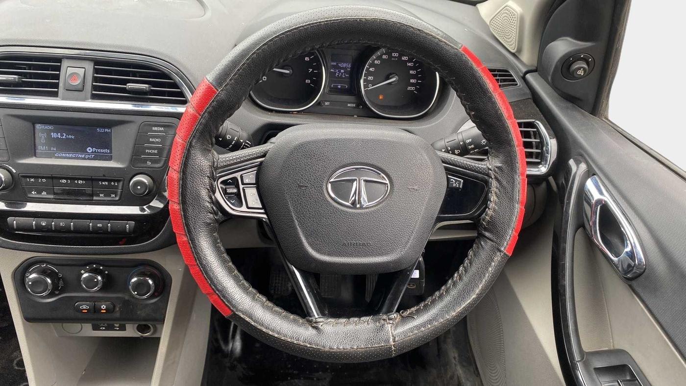 2018 Tata Tiago XZ PETROL, Petrol, Manual, 40,912 km, Steering Wheel Close Up