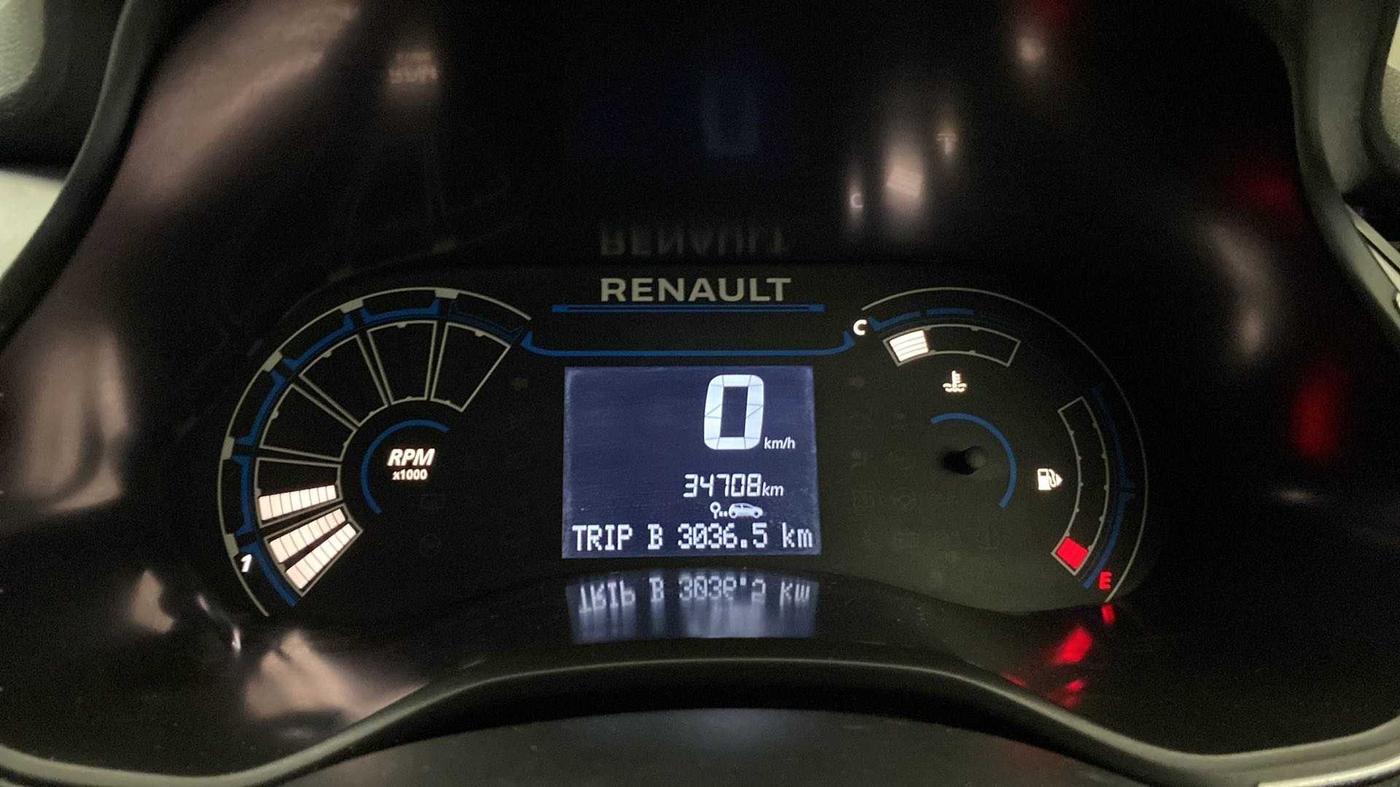 2020 Renault TRIBER RXZ, Petrol, Manual, 35,101 km, Odometer Image