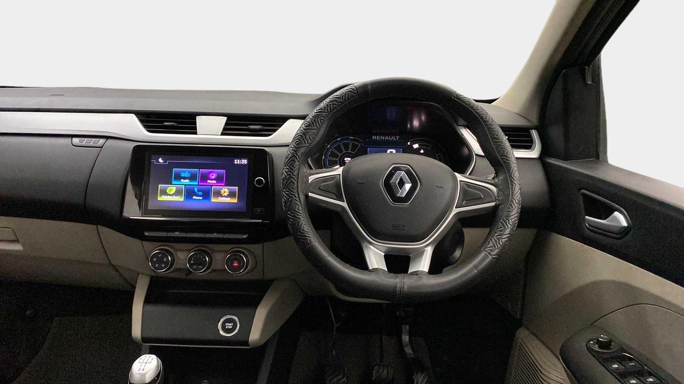 2020 Renault TRIBER RXZ, Petrol, Manual, 35,101 km, Steering Wheel Close Up