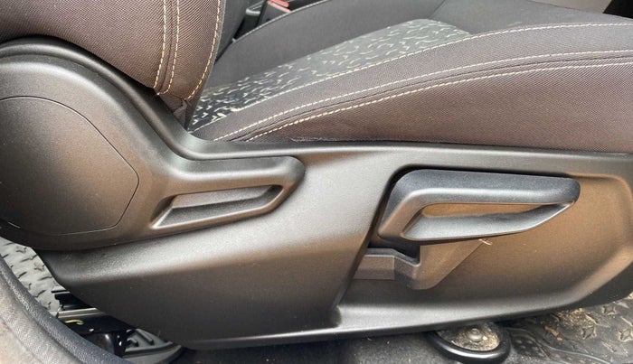 2021 Tata Tiago XZA PLUS PETROL, Petrol, Automatic, 32,059 km, Driver Side Adjustment Panel