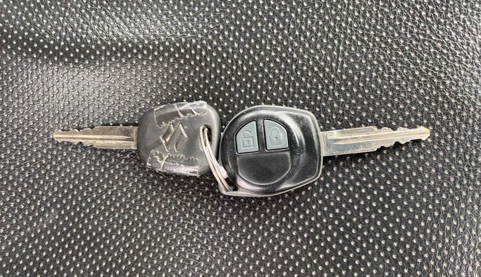 2021 Maruti Alto VXI PLUS, Petrol, Manual, 29,878 km, Key Close Up