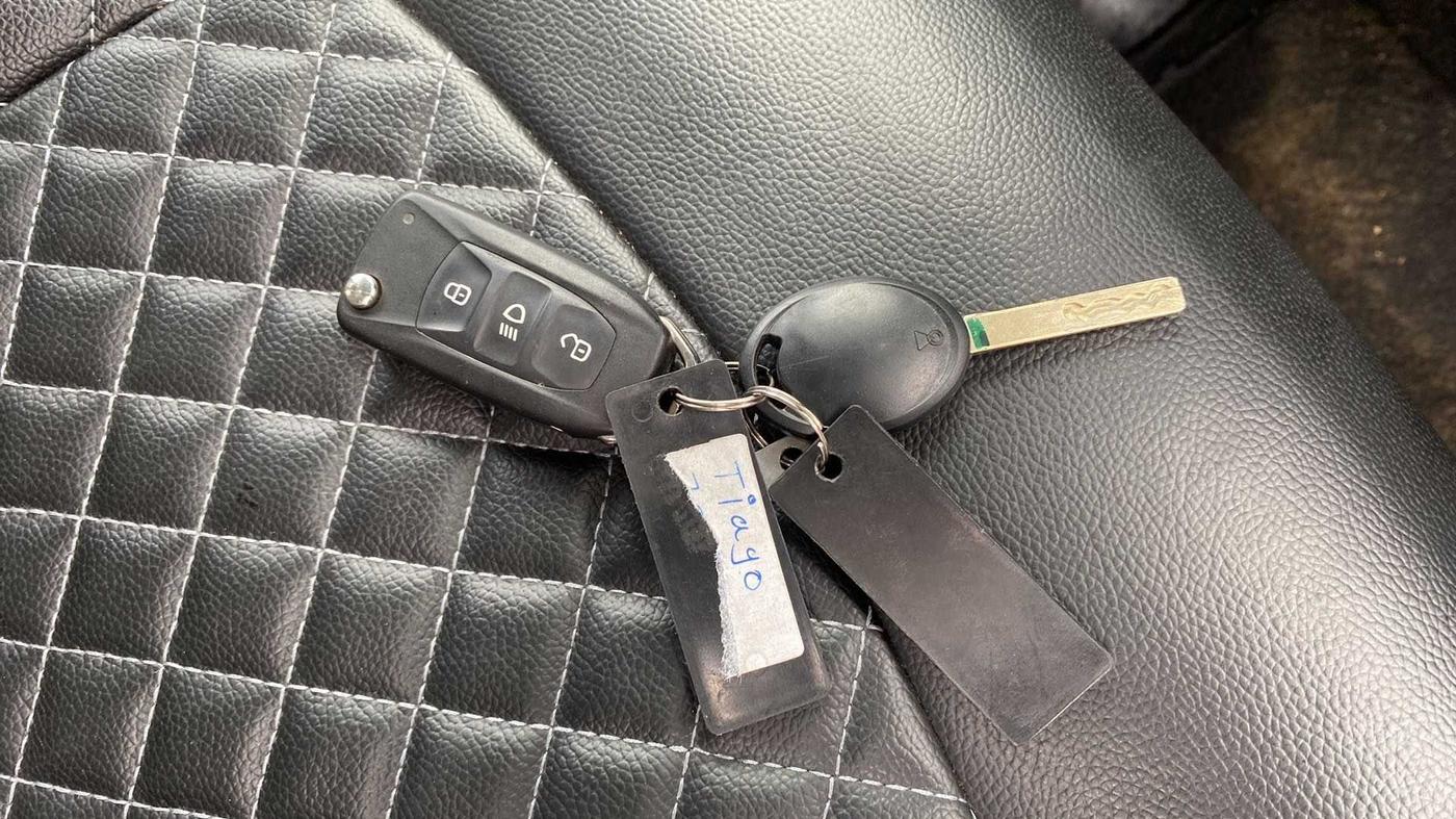 2021 Tata Tiago XT (O) PETROL, Petrol, Manual, 14,936 km, Key Close Up