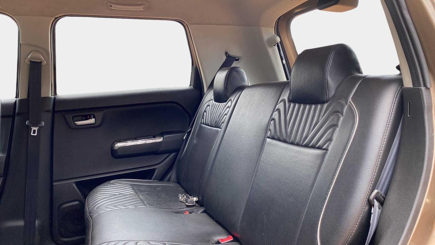 2019 Maruti New Wagon-R VXI 1.2 AMT, Petrol, Automatic, 16,416 km, Right Side Rear Door Cabin