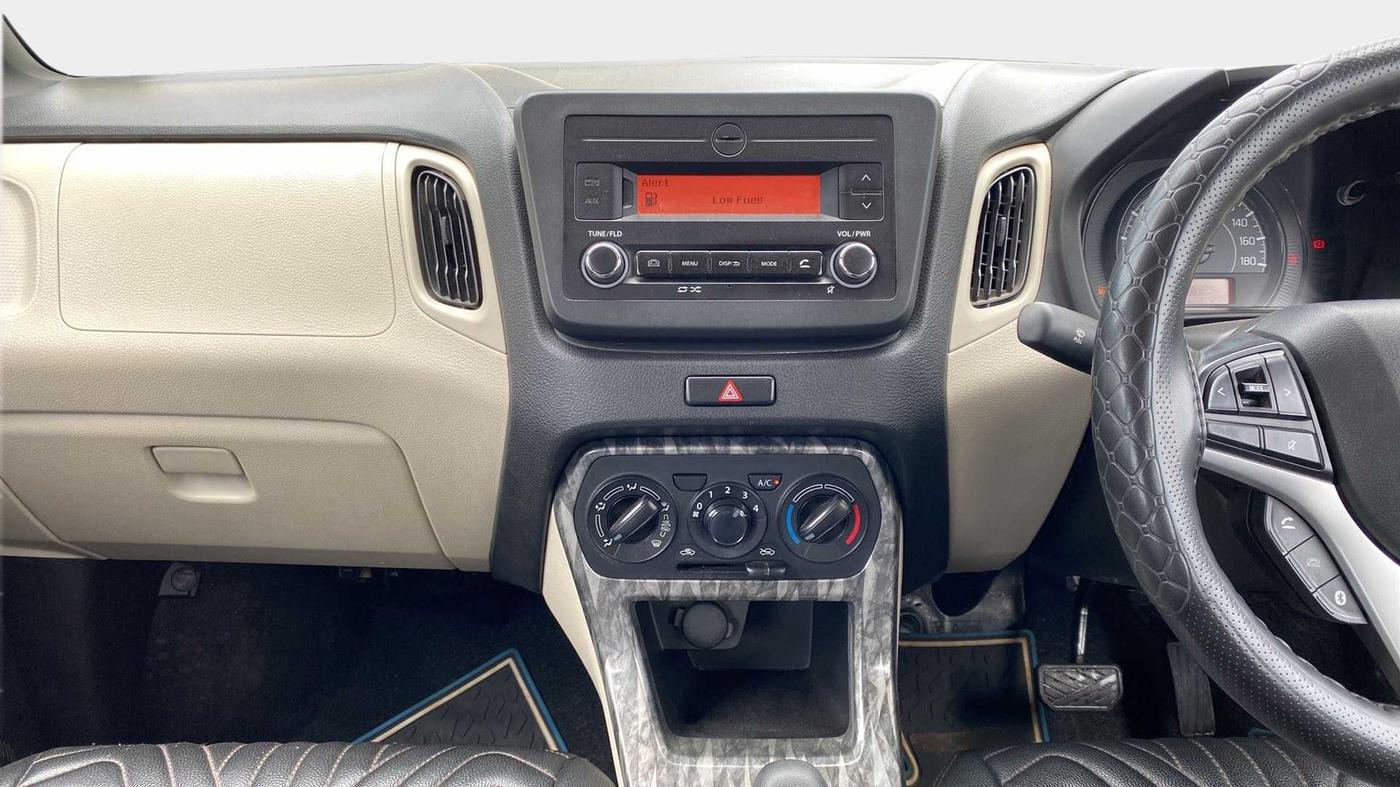 2019 Maruti New Wagon-R VXI 1.2 AMT, Petrol, Automatic, 16,416 km, Air Conditioner
