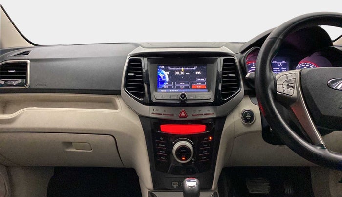 2020 Mahindra XUV300 W8 1.5 DIESEL AMT, Diesel, Automatic, 64,788 km, Air Conditioner