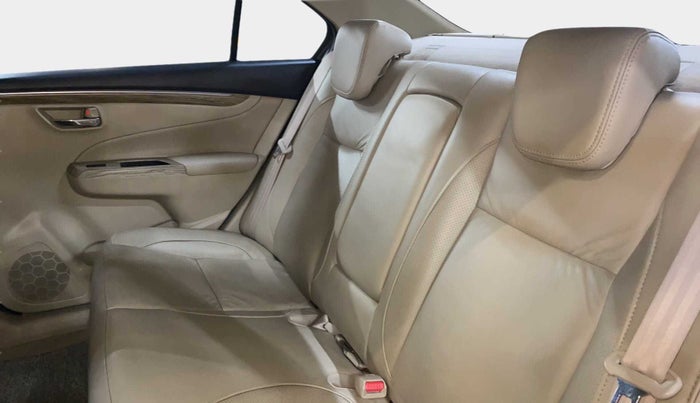 2019 Maruti Ciaz ALPHA 1.5 SHVS PETROL, Petrol, Manual, 30,957 km, Right Side Rear Door Cabin