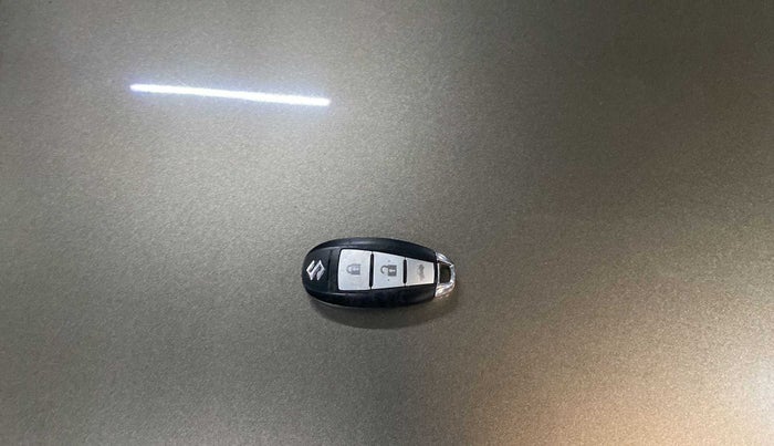 2019 Maruti Ciaz ALPHA 1.5 SHVS PETROL, Petrol, Manual, 30,957 km, Key Close Up