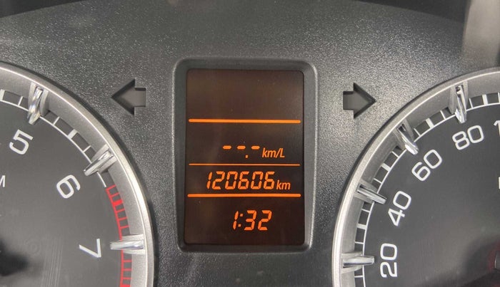 2016 Maruti Swift Dzire VXI, CNG, Manual, 1,20,583 km, Odometer Image