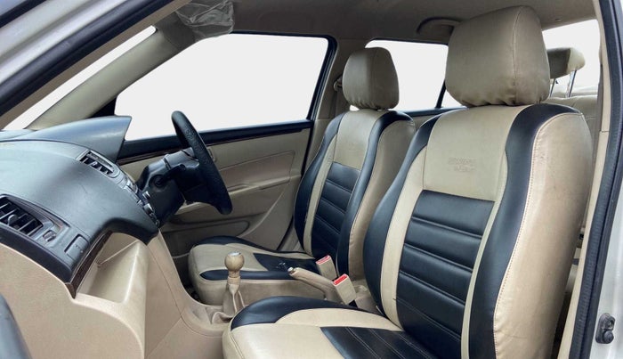 2016 Maruti Swift Dzire VXI, CNG, Manual, 1,20,583 km, Right Side Front Door Cabin