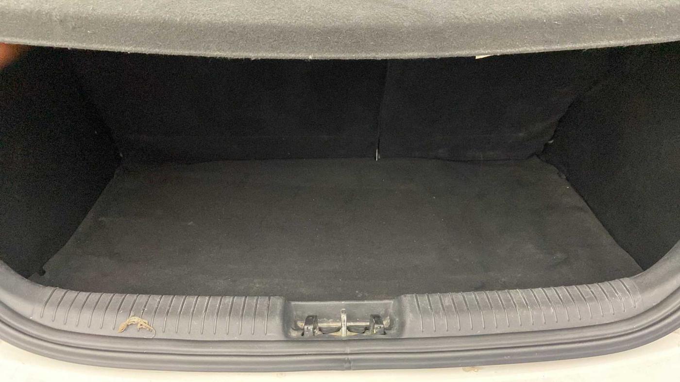 2013 Hyundai i20 SPORTZ 1.2, Petrol, Manual, 31,479 km, Boot Inside