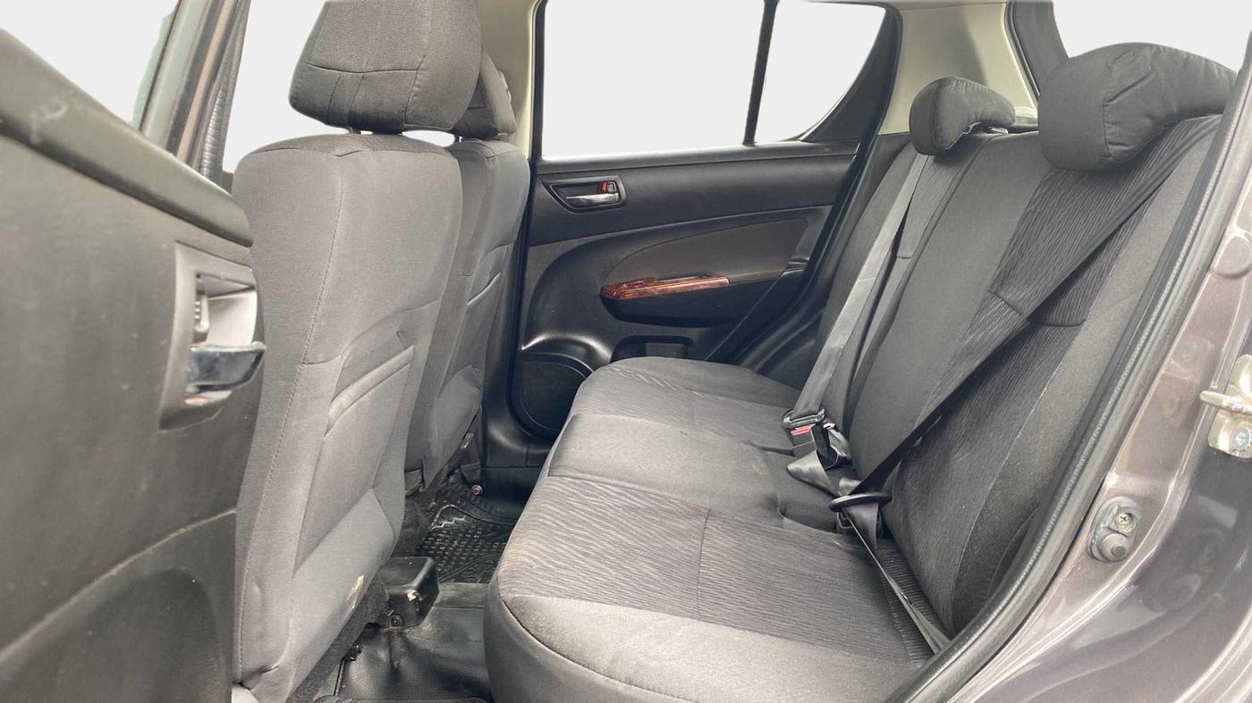 2016 Maruti Swift VXI, Petrol, Manual, 62,592 km, Right Side Rear Door Cabin