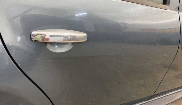 2013 Renault Duster RXL PETROL, Petrol, Manual, 77,978 km, Right rear door - Minor scratches