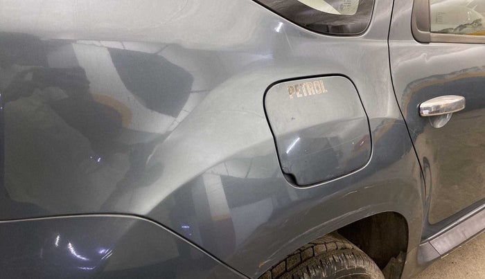 2013 Renault Duster RXL PETROL, Petrol, Manual, 77,978 km, Right quarter panel - Minor scratches