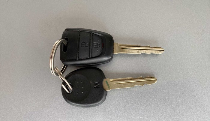 2019 Hyundai Grand i10 SPORTZ 1.2 KAPPA VTVT, Petrol, Manual, 40,483 km, Key Close Up