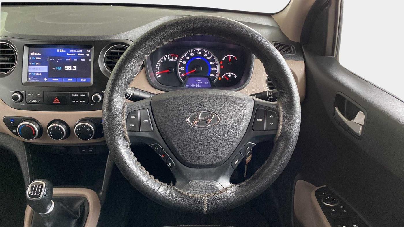 2019 Hyundai Grand i10 SPORTZ 1.2 KAPPA VTVT, Petrol, Manual, 40,483 km, Steering Wheel Close Up