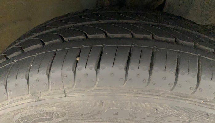 2020 Maruti New Wagon-R ZXI 1.2 AMT, Petrol, Automatic, 52,430 km, Right Front Tyre Tread