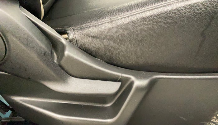 2020 Maruti New Wagon-R ZXI 1.2 AMT, Petrol, Automatic, 52,430 km, Driver Side Adjustment Panel